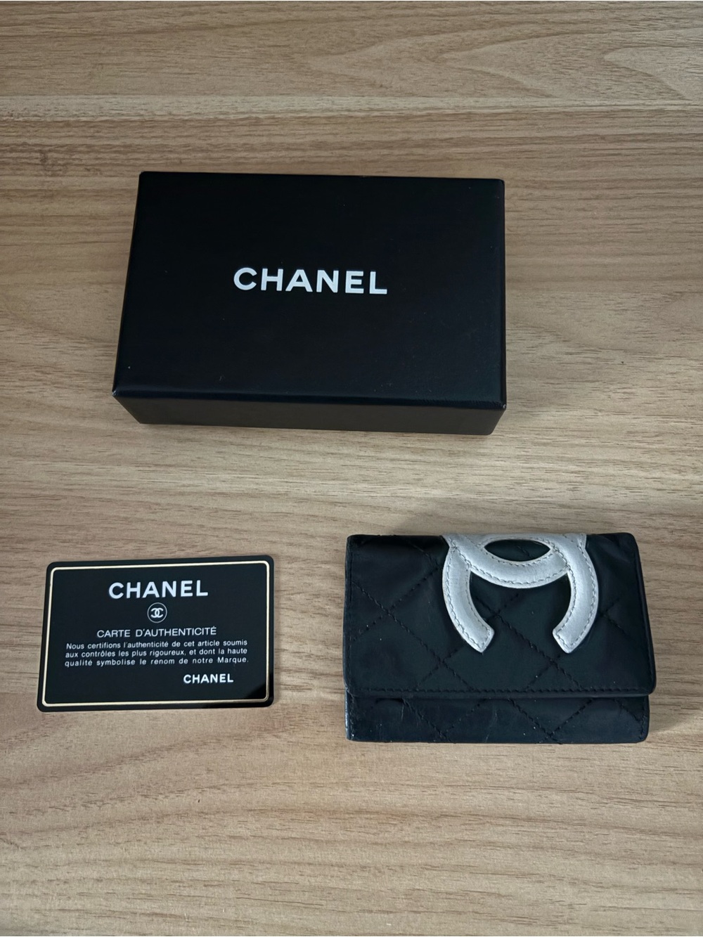 VTG CHANEL CAMBON Black Leather Key Case White CC Pink Interior Box Auth Card